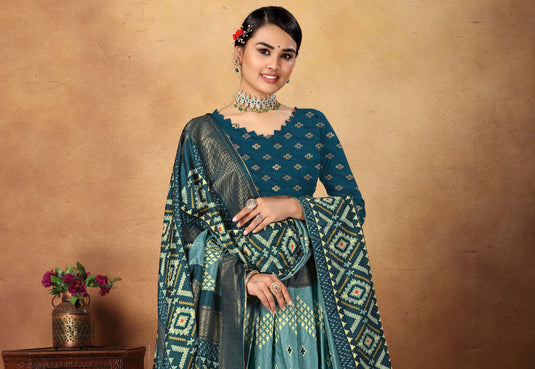 chaniya choli navratri, chaniya choli for navratri, lehenga choli, chaniya choli design