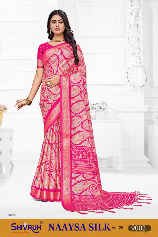 Traditional साड़ी Look – Self Design Saree with Elegant Blouse Piece