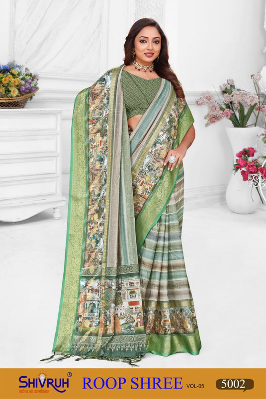 SHIVRUH saree blouse with stylish back neck design.