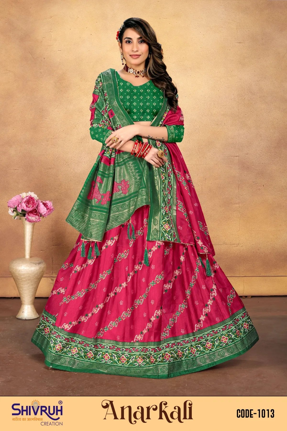 Off-shoulder blouse designs for saree styling