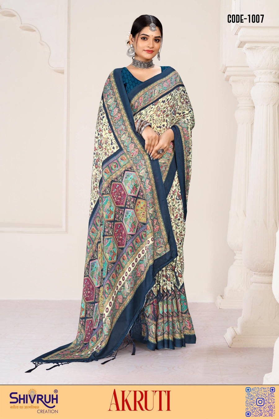 Artistic saree design with hand embroidery