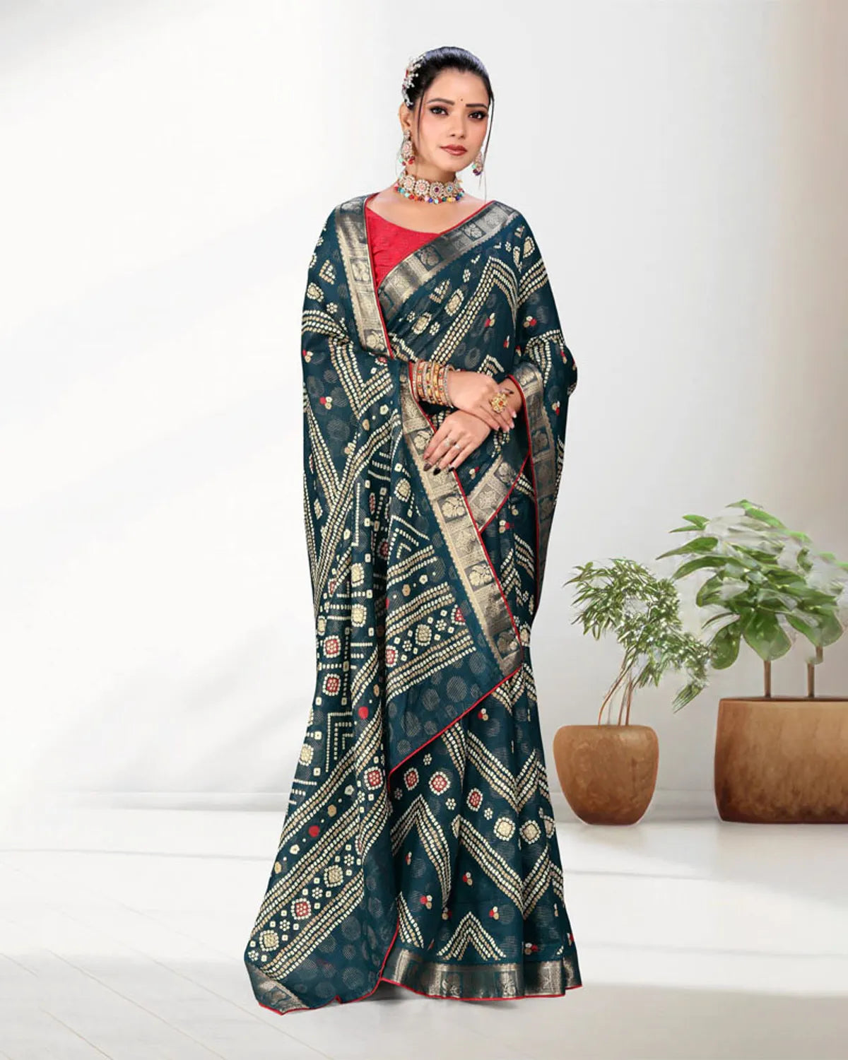Comfy sarees for summer in linen blend