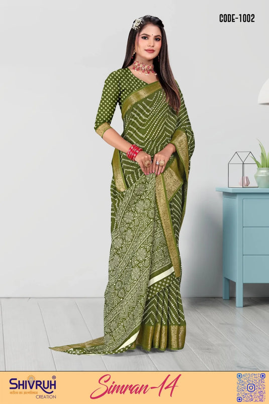 Printed leheriya saree with multipurpose blouses