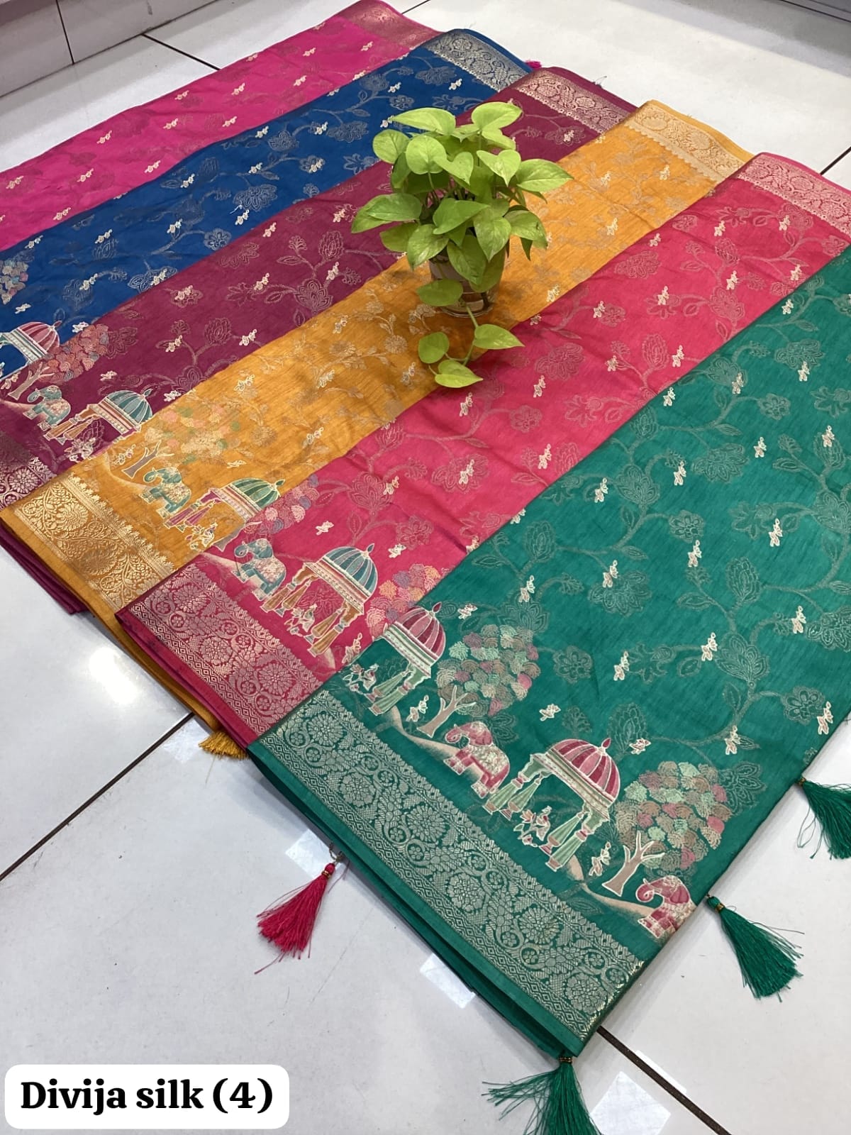 Saree for women with sequin detailing