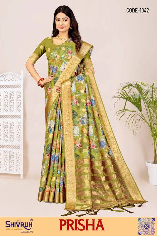 Trending saree in pastel tie-dye effect