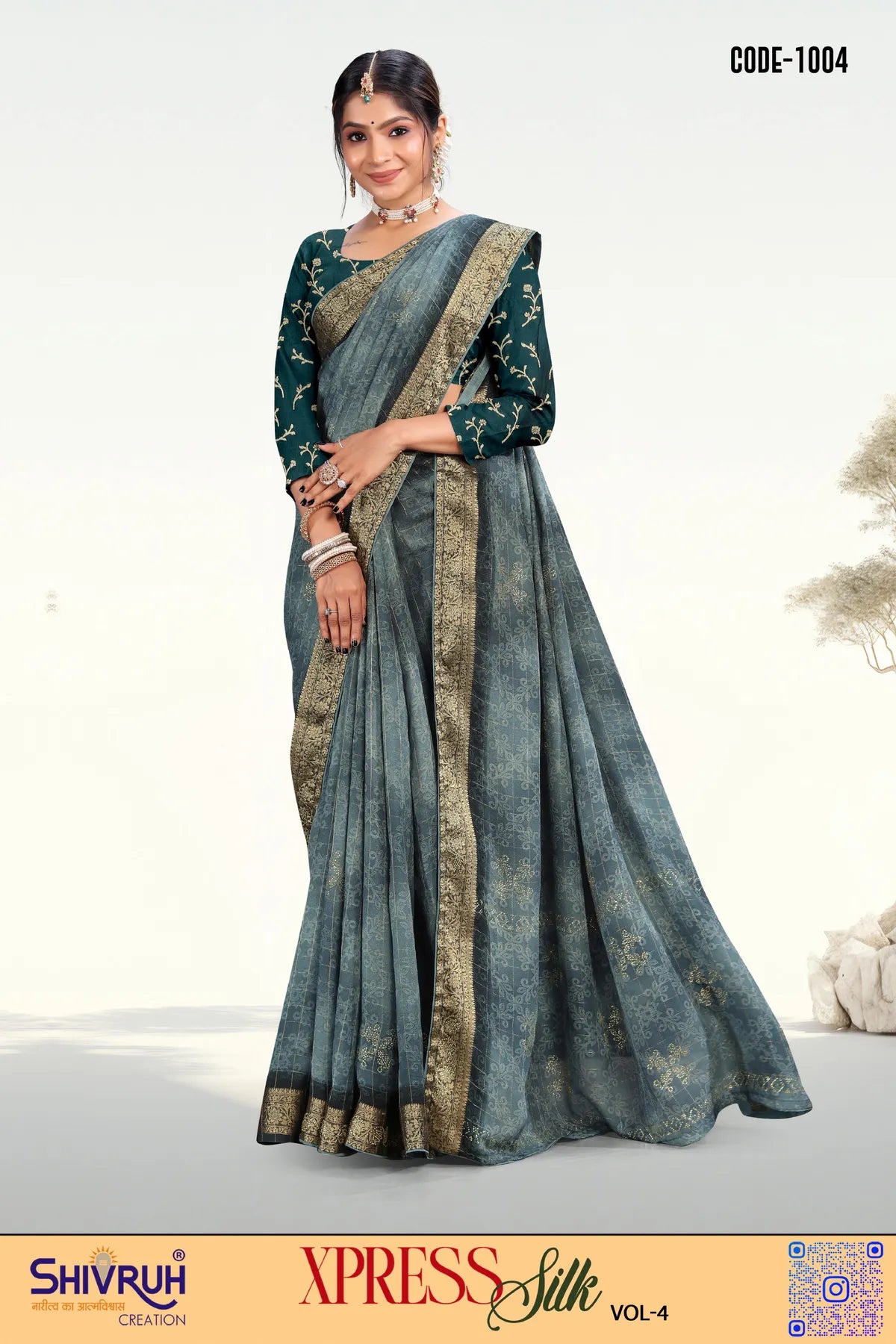 Cotton saree with paisley print and contrast border