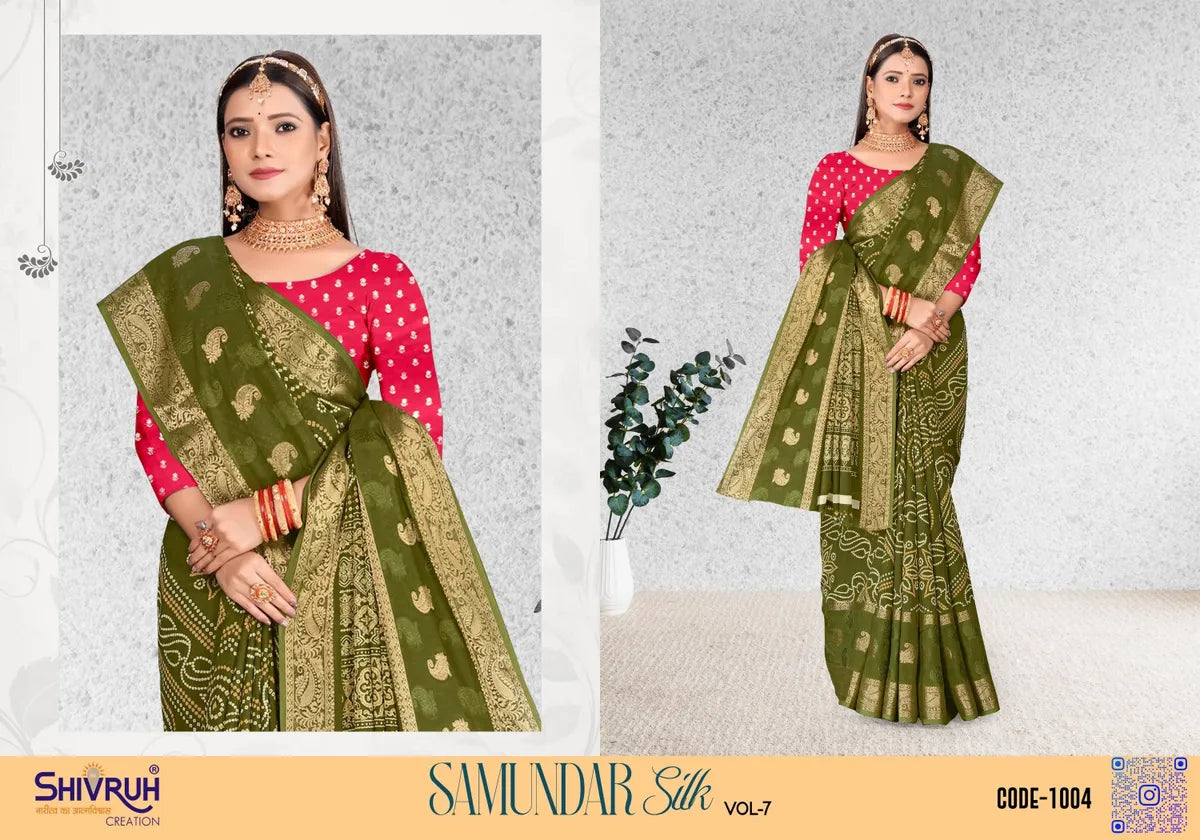 Banarasi saree in purple with moghul motifs