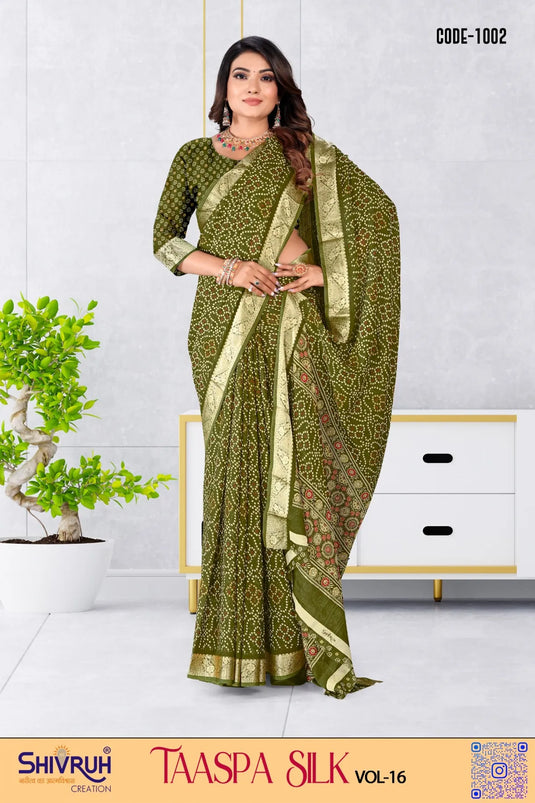 Bandhej Jacquard Border Tasspa cotton Saree with Blouse For Women